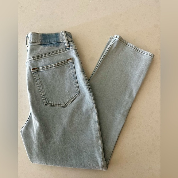Abercrombie Ankle Straight Ultra High Rise Jean - Picture 4 of 4